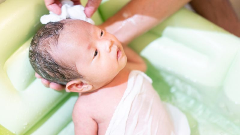 sữa-tắm-phù-hợp-cho-làn-da-nhạy-cảm