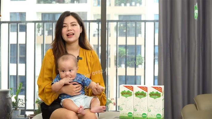 Nước tắm thảo dược Elemis