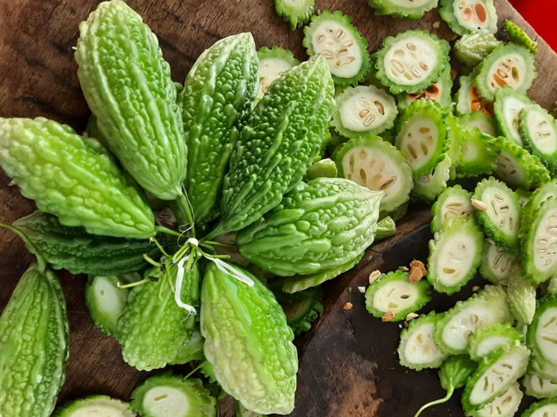 khổ qua trong sữa tắm