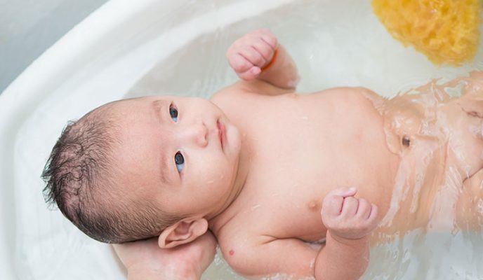 nuoc tam thao duoc cho be